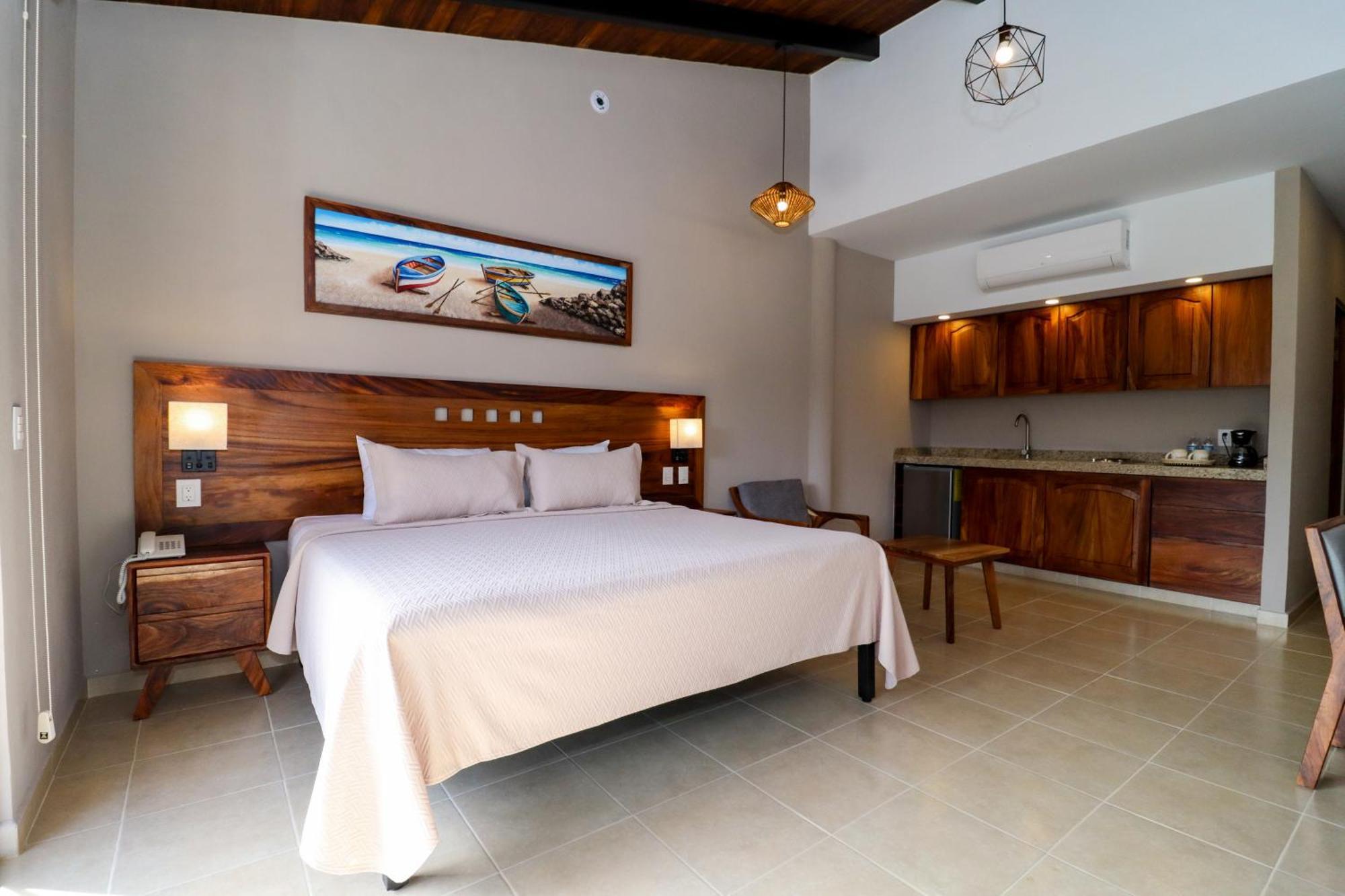 River Park Hotel Puerto Vallarta Exterior photo